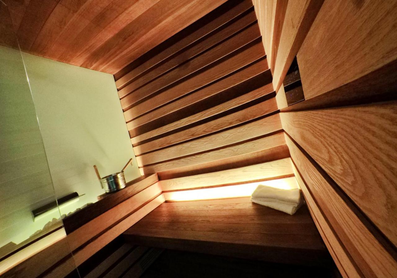 Hotel Touring Wellness & Beauty فيوجّي المظهر الخارجي الصورة