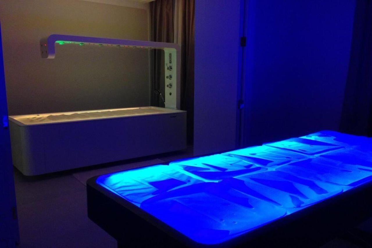 Hotel Touring Wellness & Beauty فيوجّي المظهر الخارجي الصورة